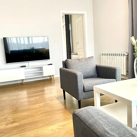 아파트 Sonja 자토르